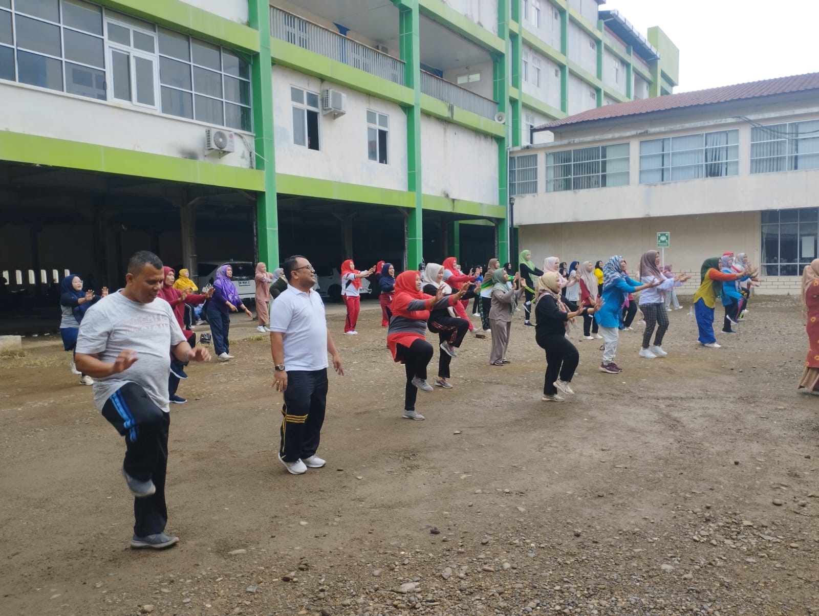 Awali Jumat Sehat dengan Senam Pagi Bersama RSUD KOTA PADANGSIDIMPUAN Image